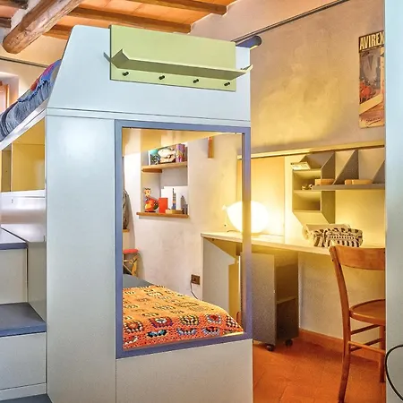 Apartment Renaissance