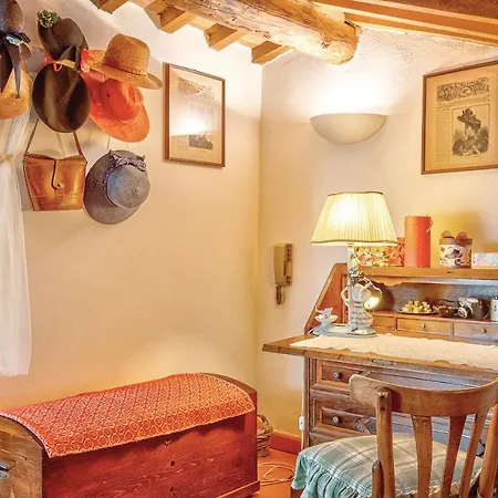 Apartment Renaissance